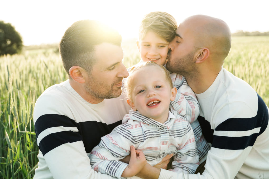 Family Aims: soluciones éticas y legales en subrogación para parejas homosexuales en Hialeah (Florida)